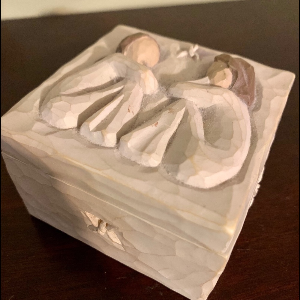 Willow Tree Friendship Keepsake Box